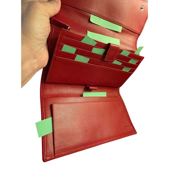 Vintage COACH Hamptons? Red Full-Sz Wallet Tri-Fold Clutch Textured Leather HTF - Picture 7 of 13